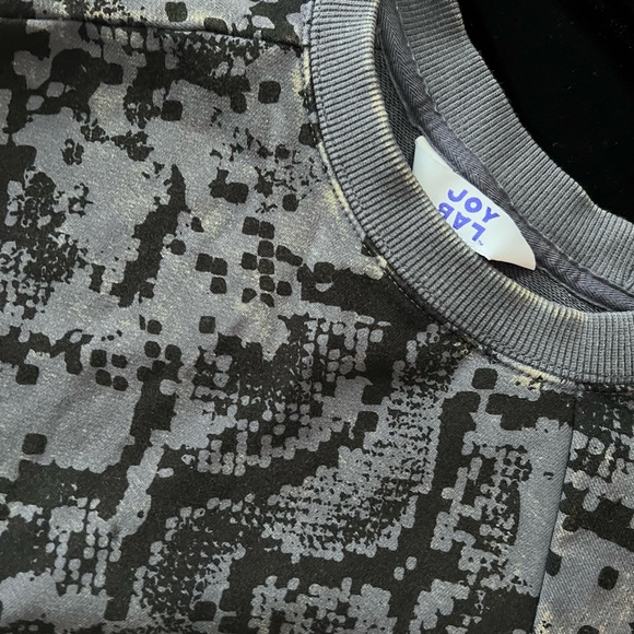 Joy lab sweat set. Distressed gray and black color. Size XS/S. - Picture 6 of 9
